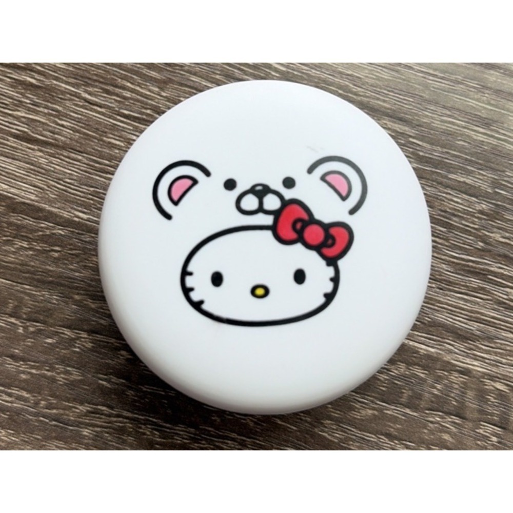The Creme Shop Hello Kitty Macaron Cookie Lip Balm Chapstick Y2k Vintage Sanrio
